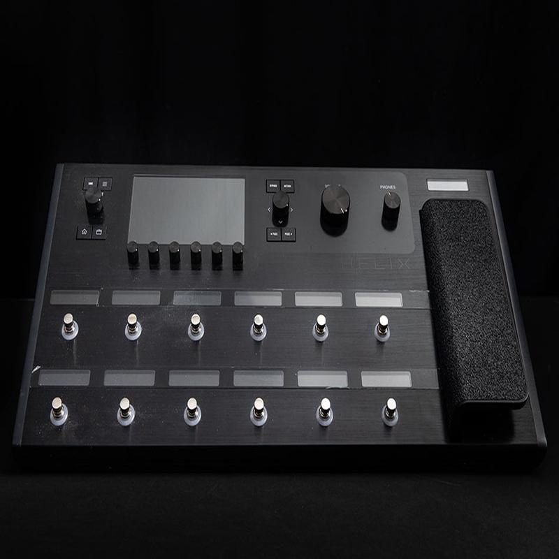 Used Line 6 Helix With Soft Case